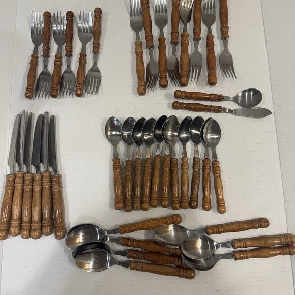 Harbor House / Lifetime Cutlery Other - Harbor House / LIFETIME Old Homestead Wood Handle Flatware Lot 40 Pieces